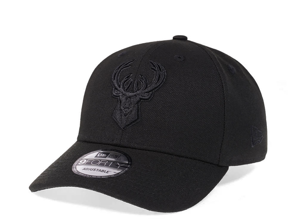 New Era Milwaukee Bucks All Black 9Forty Snapback Casquette