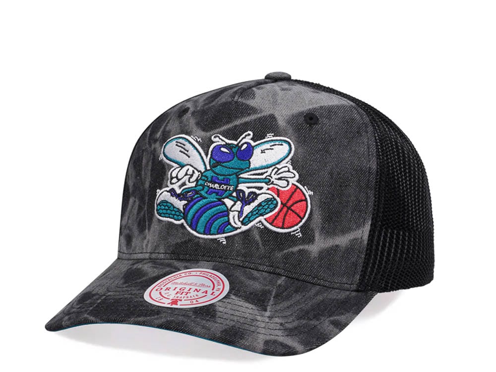 Mitchell & Ness Charlotte Hornets Burnt Ends Black Trucker Snapback Casquette