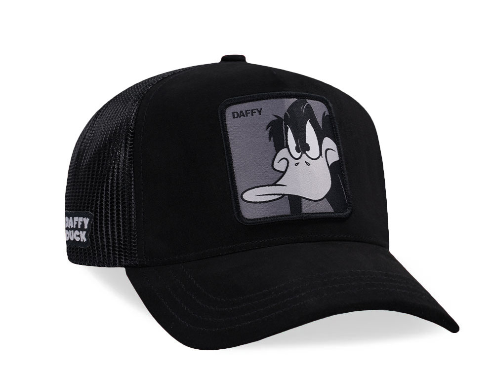 Capslab Looney Tunes Daffy Duck Black Trucker Snapback Casquette