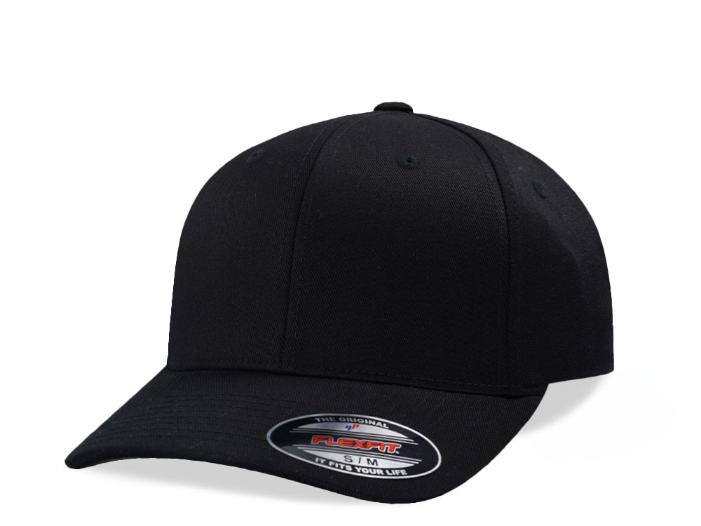 Yupoong Basic Black Flexfit Casquette