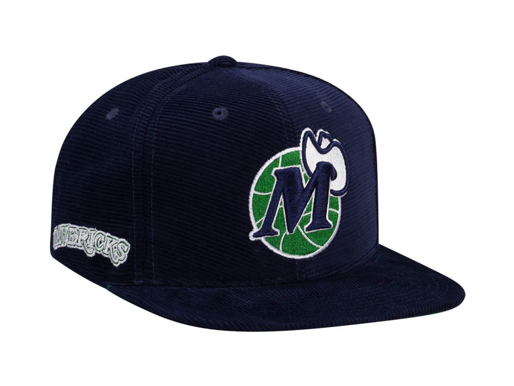 Mitchell & Ness Dallas Mavericks Black Cord Hardwood Classic Snapback Casquette