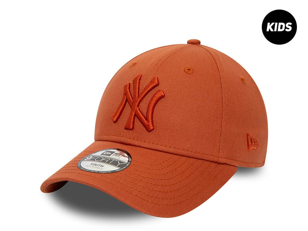 New Era New York Yankees League Essential Kids Brown 9Forty Strapback Casquette