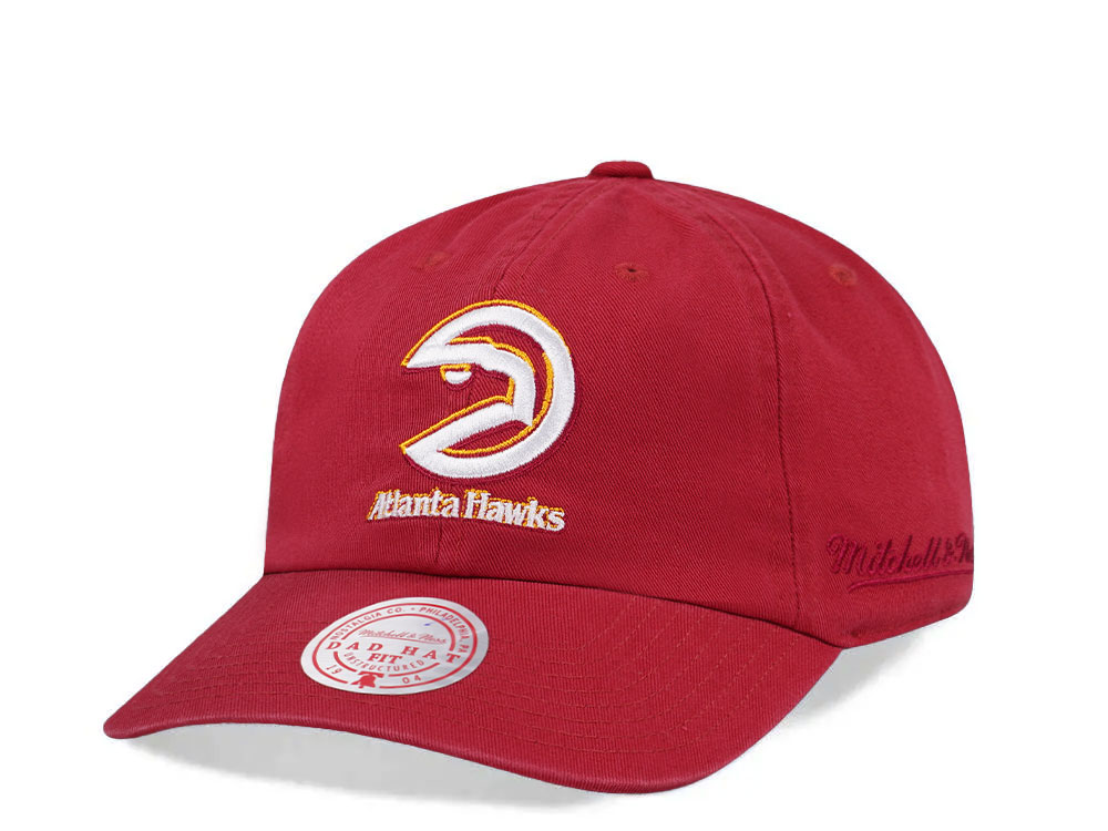 Mitchell & Ness Atlanta Hawks Golden Hour Glaze Red Dadhat Strapback Casquette